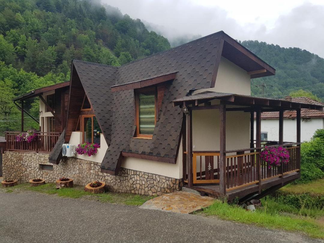 Casa Dexi Hotel มาลายา ภายนอก รูปภาพ